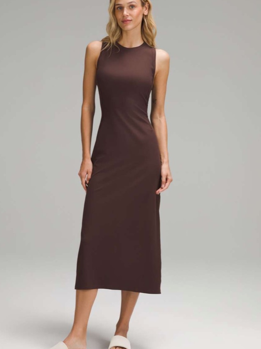 Lululemon All Aligned Ribbed Midi Dress
Espresso 12